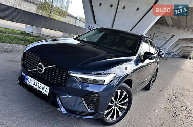 Внедорожник / Кроссовер Volvo XC60 2023 в 