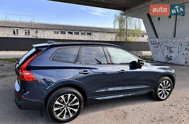 Внедорожник / Кроссовер Volvo XC60 2023 в 