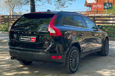 Позашляховик / Кросовер Volvo XC60 2011 в 