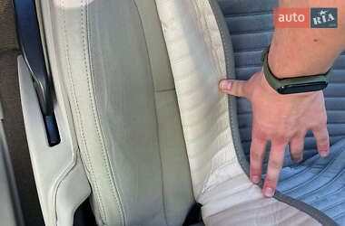 Позашляховик / Кросовер Volvo XC60 2011 в 