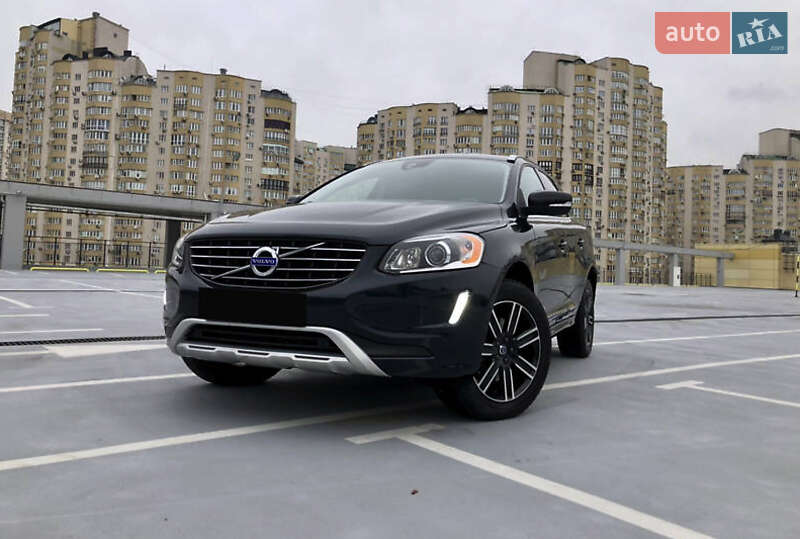 Позашляховик / Кросовер Volvo XC60 2017 в 