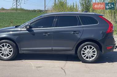 Внедорожник / Кроссовер Volvo XC60 2009 в 