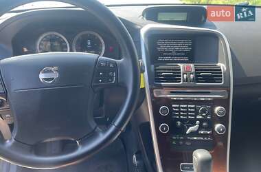 Внедорожник / Кроссовер Volvo XC60 2009 в 