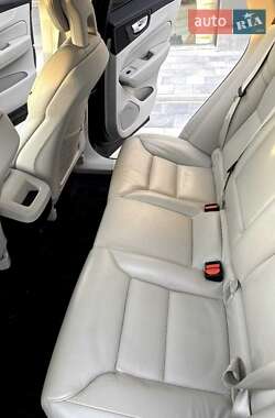 Внедорожник / Кроссовер Volvo XC60 2018 в 