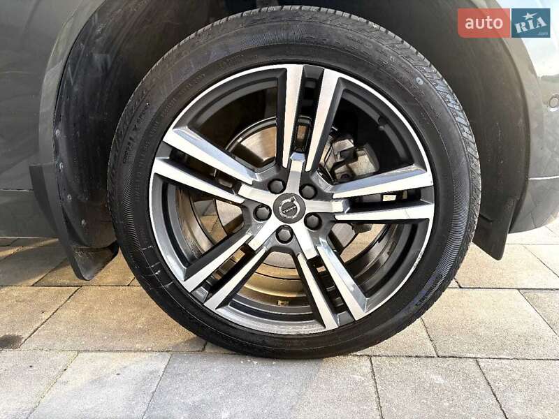 Позашляховик / Кросовер Volvo XC60 2018 в Києві