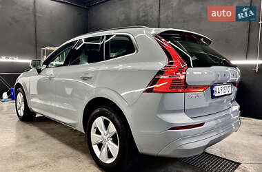 Внедорожник / Кроссовер Volvo XC60 2023 в 