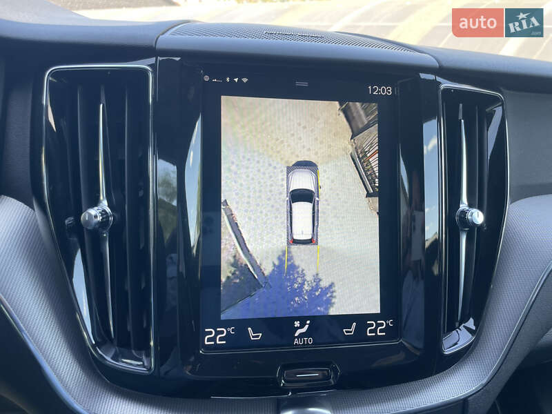 Внедорожник / Кроссовер Volvo XC60 2018 в Днепре
