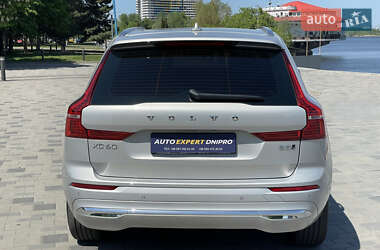 Внедорожник / Кроссовер Volvo XC60 2023 в 