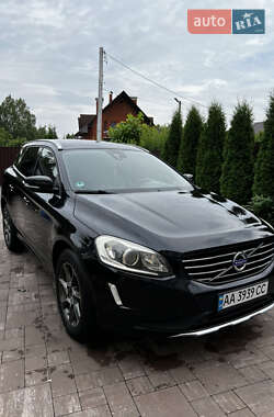Внедорожник / Кроссовер Volvo XC60 2015 в Киеве