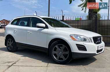Внедорожник / Кроссовер Volvo XC60 2011 в Киеве