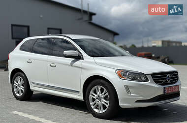 Внедорожник / Кроссовер Volvo XC60 2015 в 