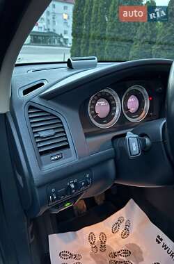 Внедорожник / Кроссовер Volvo XC60 2010 в 
