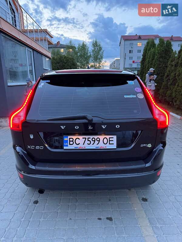 Позашляховик / Кросовер Volvo XC60 2010 в Самборі