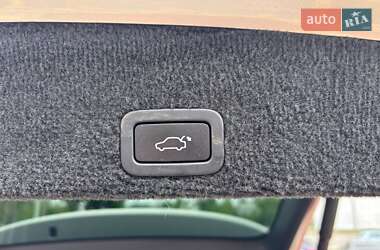 Внедорожник / Кроссовер Volvo XC60 2015 в 