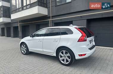 Внедорожник / Кроссовер Volvo XC60 2012 в 