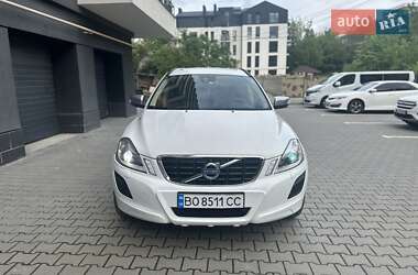 Внедорожник / Кроссовер Volvo XC60 2012 в 