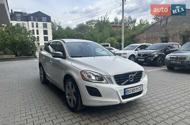 Внедорожник / Кроссовер Volvo XC60 2012 в 
