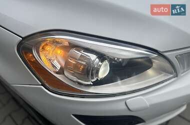 Внедорожник / Кроссовер Volvo XC60 2012 в 