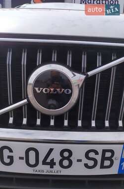 Внедорожник / Кроссовер Volvo XC60 2022 в 
