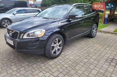 Внедорожник / Кроссовер Volvo XC60 2012 в 