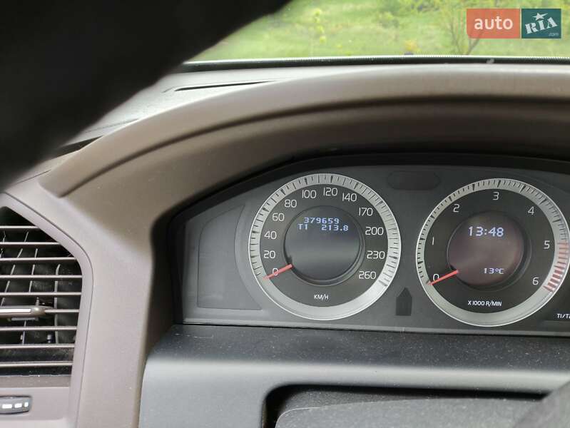 Позашляховик / Кросовер Volvo XC60 2009 в Миргороді фото 22 Позашляховик / Кросовер Volvo XC60 2009 в Миргороді