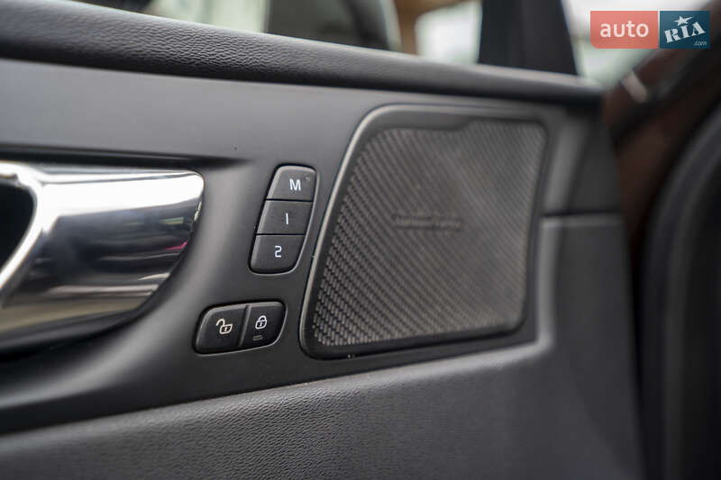 Внедорожник / Кроссовер Volvo XC60 2018 в Киеве фото 22 Внедорожник / Кроссовер Volvo XC60 2018 в Киеве