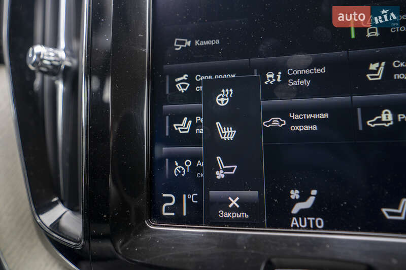 Внедорожник / Кроссовер Volvo XC60 2018 в Киеве фото 42 Внедорожник / Кроссовер Volvo XC60 2018 в Киеве