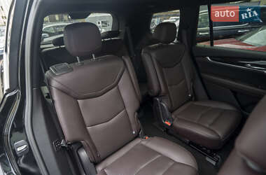 Позашляховик / Кросовер Volvo XC60 2018 в 