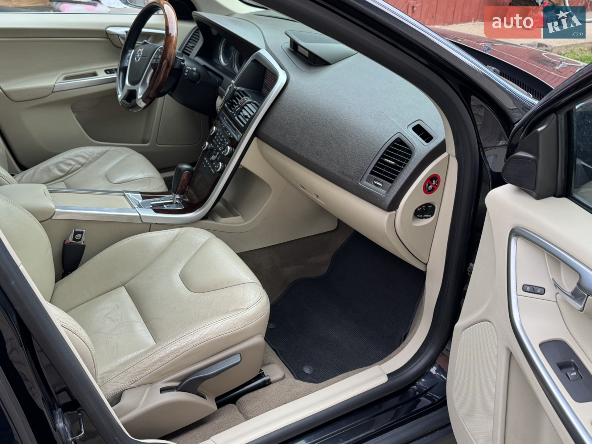 2010 Volvo XC60 - мініатюра 15