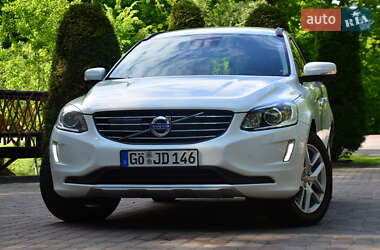 Внедорожник / Кроссовер Volvo XC60 2017 в 