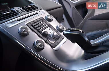 Внедорожник / Кроссовер Volvo XC60 2017 в 
