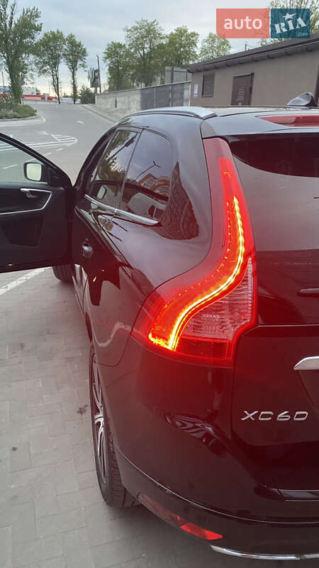 Внедорожник / Кроссовер Volvo XC60 2015 в Киеве