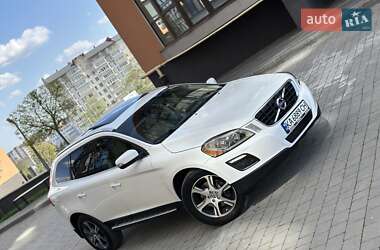 Внедорожник / Кроссовер Volvo XC60 2012 в 