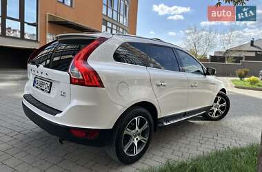 Внедорожник / Кроссовер Volvo XC60 2012 в 