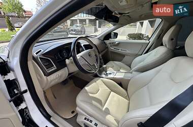 Внедорожник / Кроссовер Volvo XC60 2012 в 