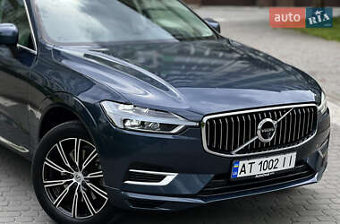 Внедорожник / Кроссовер Volvo XC60 2020 в 