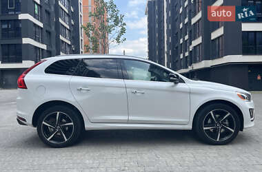 Позашляховик / Кросовер Volvo XC60 2014 в 
