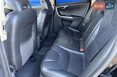 Внедорожник / Кроссовер Volvo XC60 2009 в 