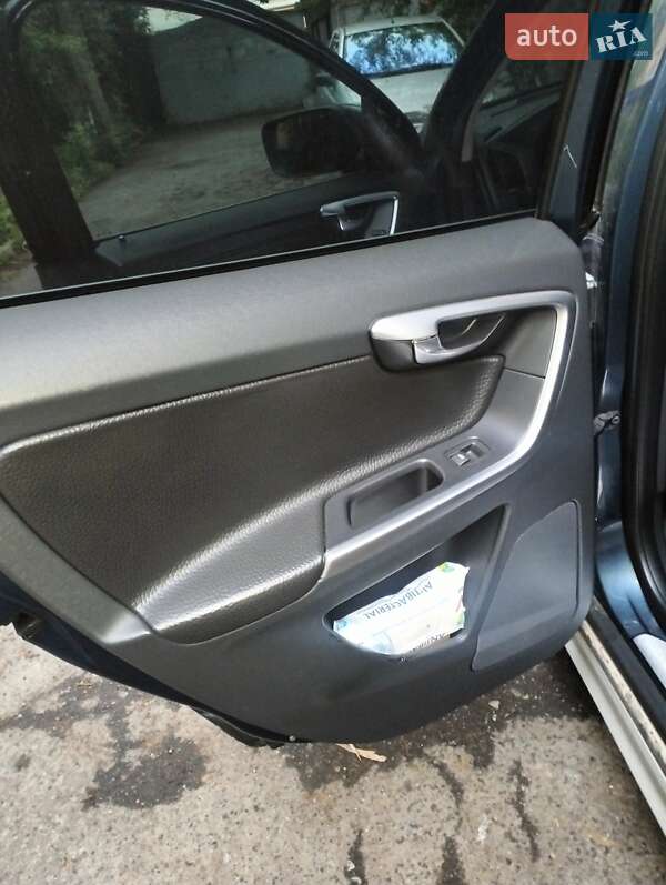 Внедорожник / Кроссовер Volvo XC60 2010 в Виннице фото 21 Внедорожник / Кроссовер Volvo XC60 2010 в Виннице