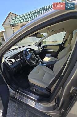 Внедорожник / Кроссовер Volvo XC60 2013 в 