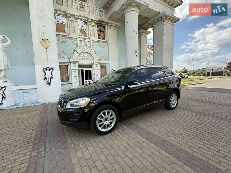 Позашляховик / Кросовер Volvo XC60 2012 в Ірпені