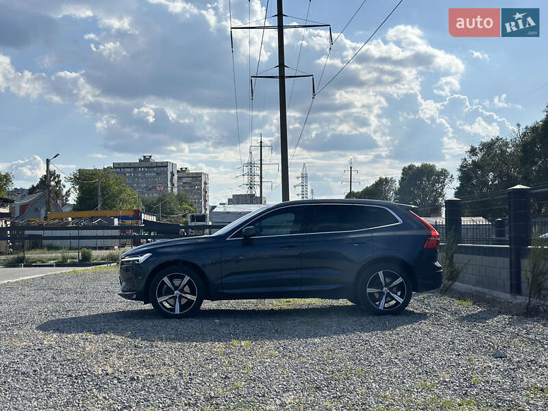 Позашляховик / Кросовер Volvo XC60 2021 в Дніпрі