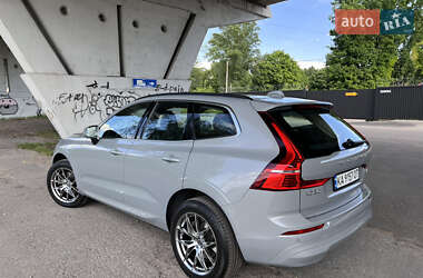 Внедорожник / Кроссовер Volvo XC60 2023 в 