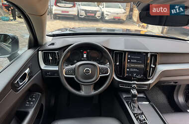 Внедорожник / Кроссовер Volvo XC60 2017 в Ровно