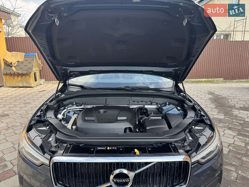 Внедорожник / Кроссовер Volvo XC60 2017 в Ровно