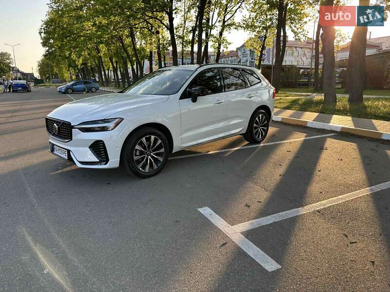 Внедорожник / Кроссовер Volvo XC60 2024 в Киеве фото 7 Внедорожник / Кроссовер Volvo XC60 2024 в Киеве