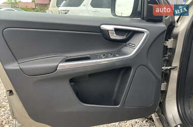 Внедорожник / Кроссовер Volvo XC60 2014 в 