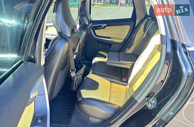 Внедорожник / Кроссовер Volvo XC60 2009 в 