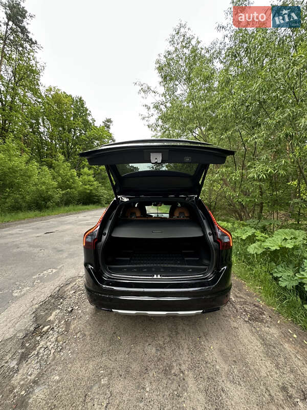 Позашляховик / Кросовер Volvo XC60 2016 в Шептицькому