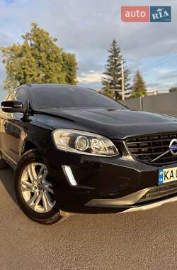 Внедорожник / Кроссовер Volvo XC60 2016 в 